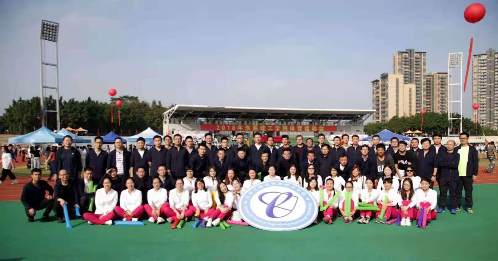 蘑菇视频
在校运会中勇夺佳绩5.jpg