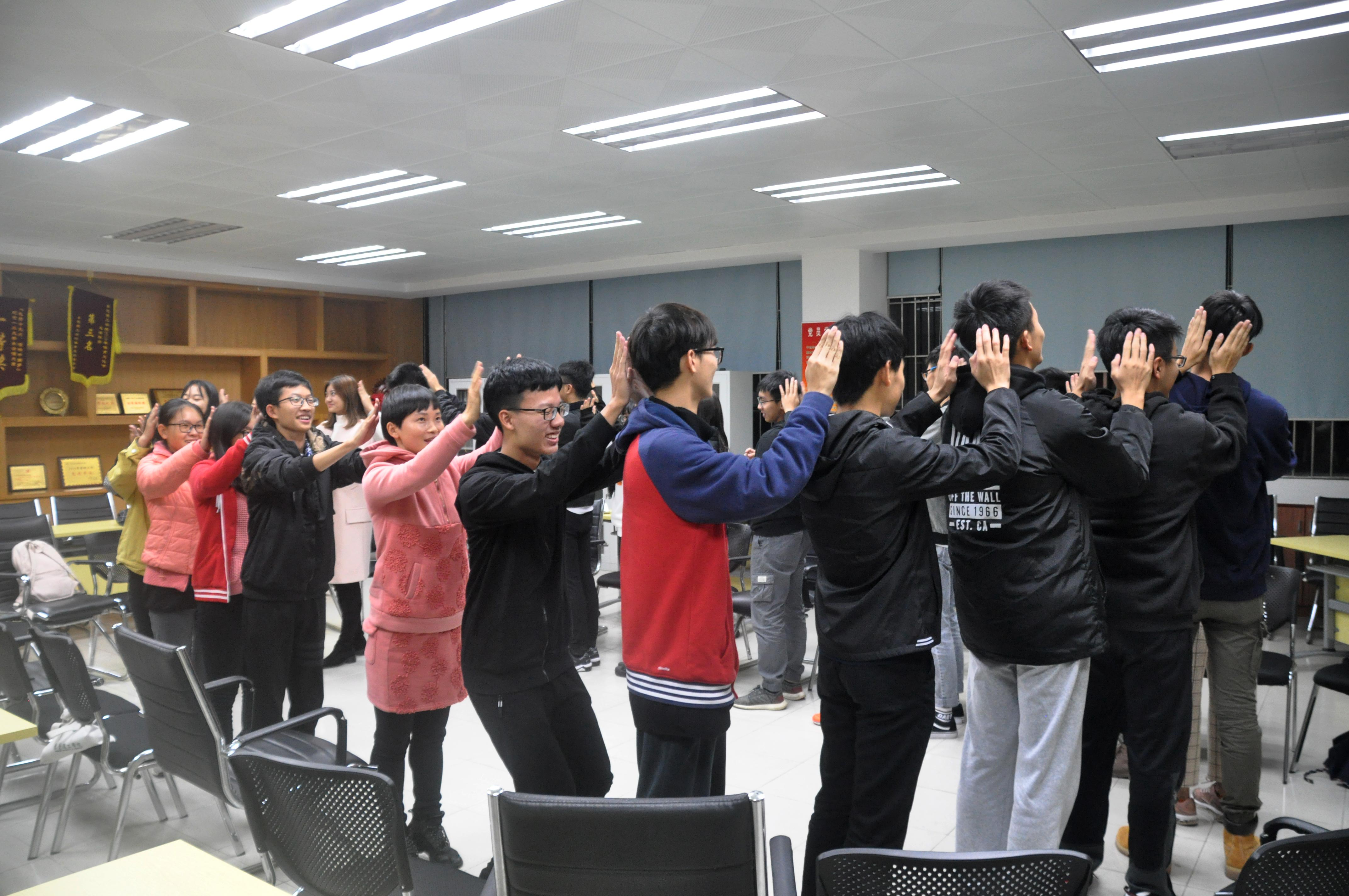 蘑菇视频
举行第八期心角落活动2.png